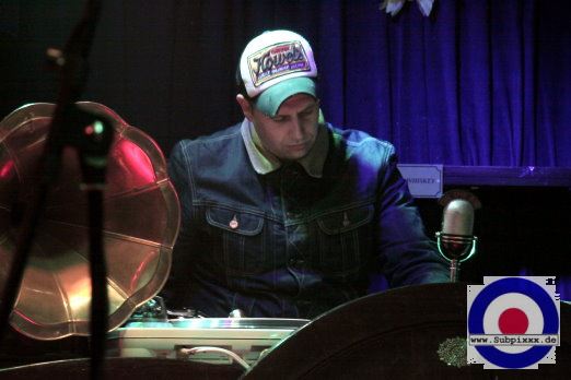 DJ Shakin Casi (D) 60s A Go Go - Noels Ballroom, Leipzig 22. Maerz 2013 (2).JPG